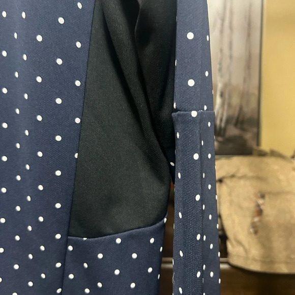 Nike NSW long sleeved mens size  M blank logo crew in excellent condition - Picture 7 of 10